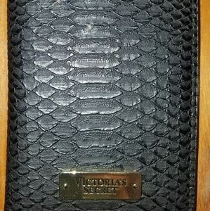Victoria's secret wallet